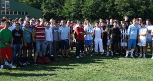 Photo de famille pour une partie des 1 re année.